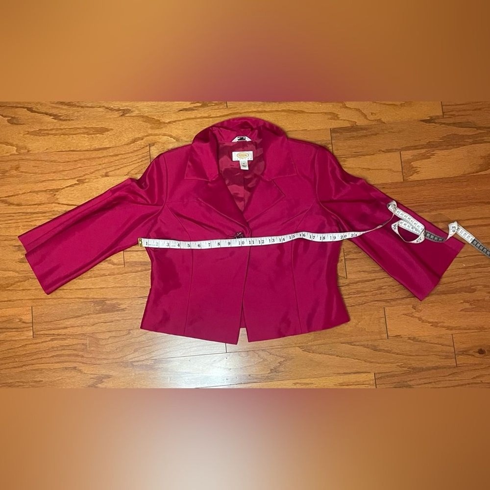 Talbots Petites 100% Silk Berry Pink‎ Cropped Blazer 3/4 Sleeve Beaded Button 8P - Picture 5 of 8